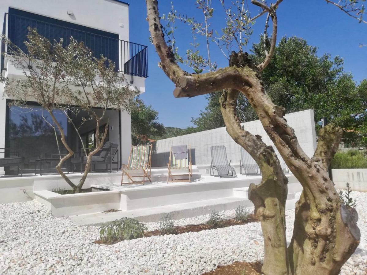 فيلا Domo Oliveto Vinišće المظهر الخارجي الصورة